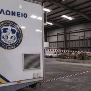 Τι συζήτησαν ΕΣΕΕ και ΟΕΤΕ για τις καθυστερήσεις στα τελωνεία