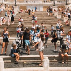 Πάνω από 4.600 έκαναν διακοπές τον Μάρτιο με voucher κοινωνικού τουρισμού της ΔΥΠΑ