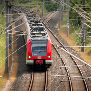ΕΕ: Νέοι κανόνες για την προστασία των επιβατών σιδηροδρομικών συγκοινωνιών