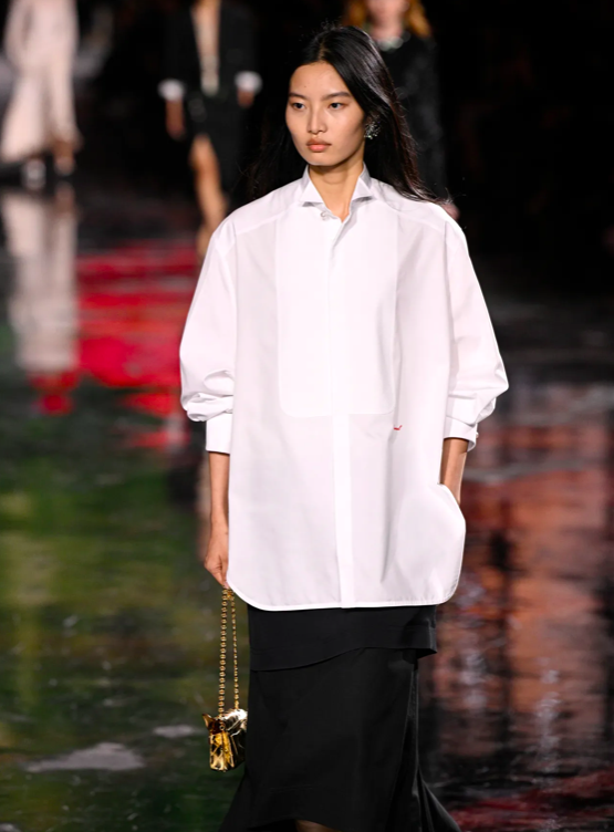 charvet-chanel-2.jpg.png?mtime=20251024180943#asset:570925