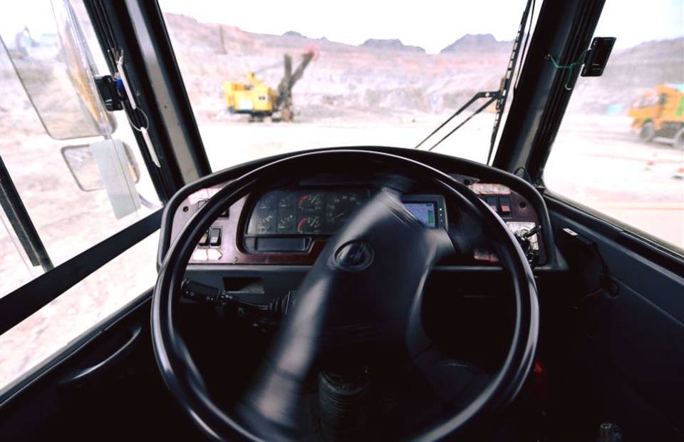 china-miners-work-from-home-03.jpg?mtime=20200826170102#asset:205142