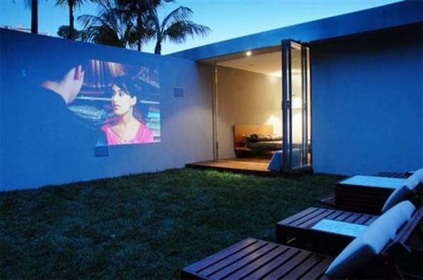 great-home-theater-set-up-for-hours-watching-movies-outdoors-13-564.jpg?mtime=20220520154918#asset:349443