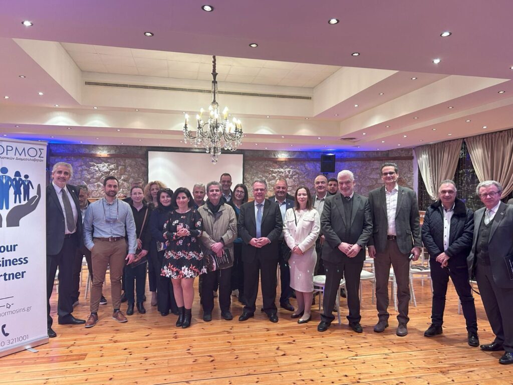 panormos-pasxalino-gala_250415_154324.jpg?mtime=20250415154324#asset:540565