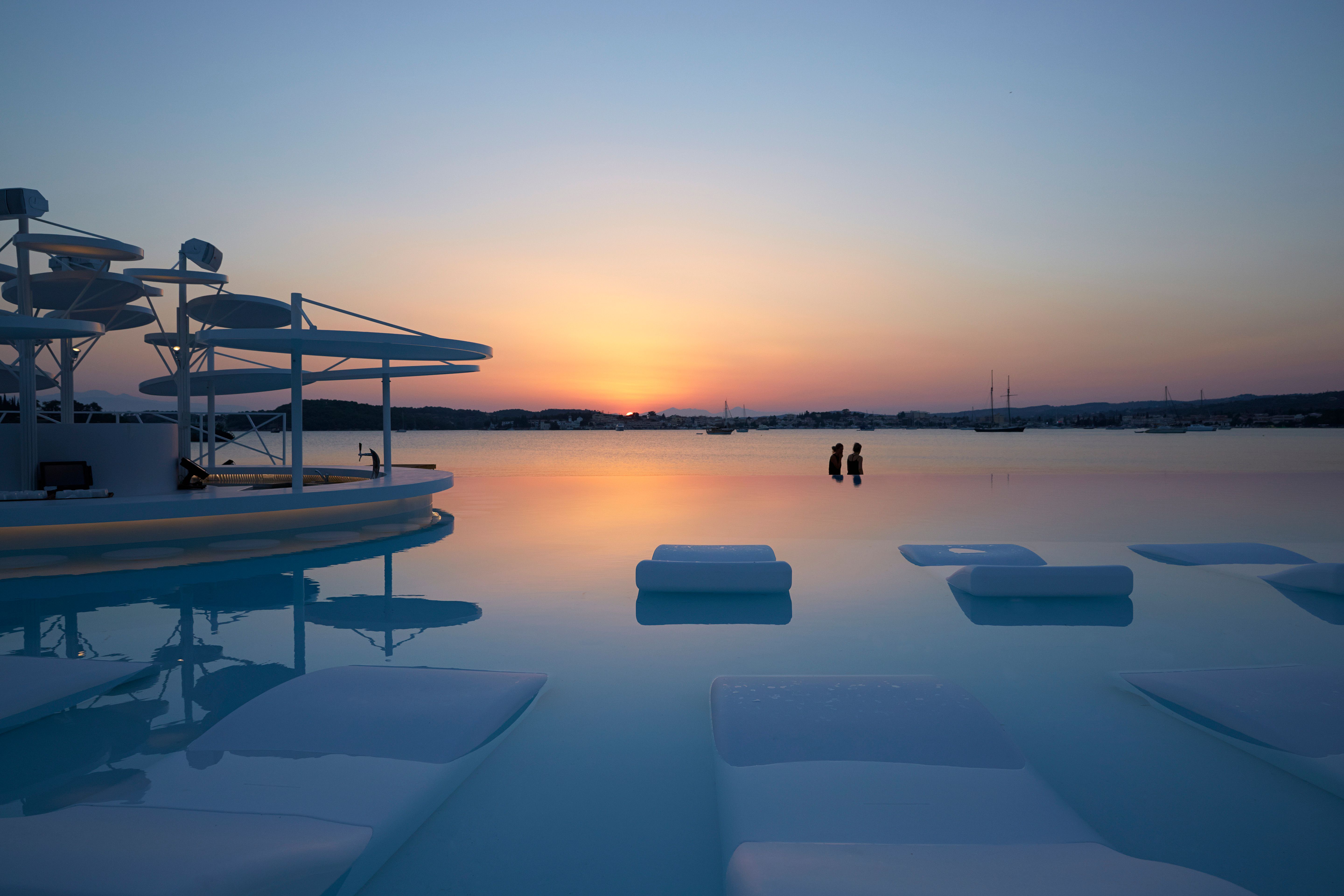 pool-sunset-Nikki-Beach-Hotel-Porto-Heli.jpeg?mtime=20250502155417#asset:543114