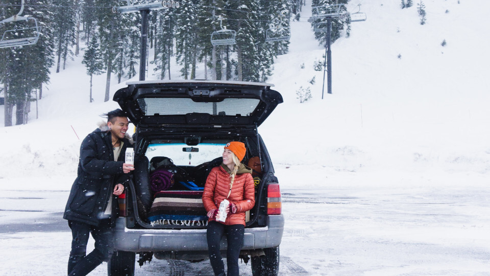 winter_snow_car_unsplash.jpg?mtime=20221116140730#asset:383760