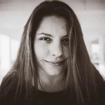 Εύα Μανωλαράκη