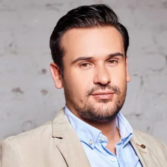 Konstantin Κονσταντίνοβ