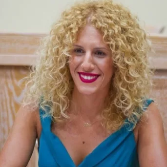 Ελένη Δεναξά