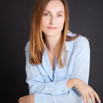 Στέλλα Ράπτη