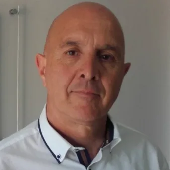 Γιάννης Σταμούλης