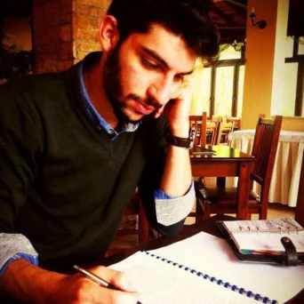 Δημήτρης Παρλιάρης