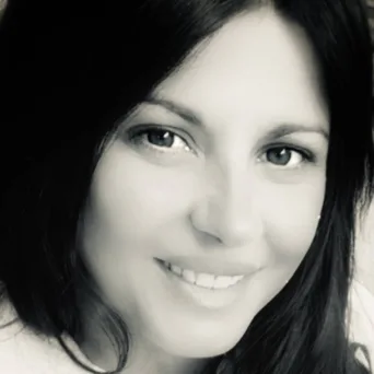 Ελίνα Αρμένη