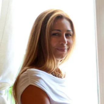 Ελίνα Γιαχαλή