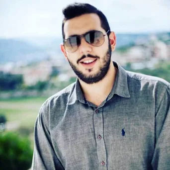 Μάνος Χαριτάκης