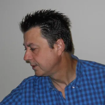 Μανόλης Στρατάκης