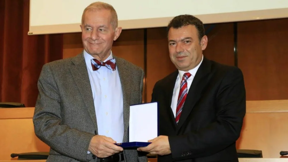 Ευρωπαϊκή Πίστη: Υπερήφανος Υποστηρικτής της Ελληνικής Ολυμπιακής Ομάδας