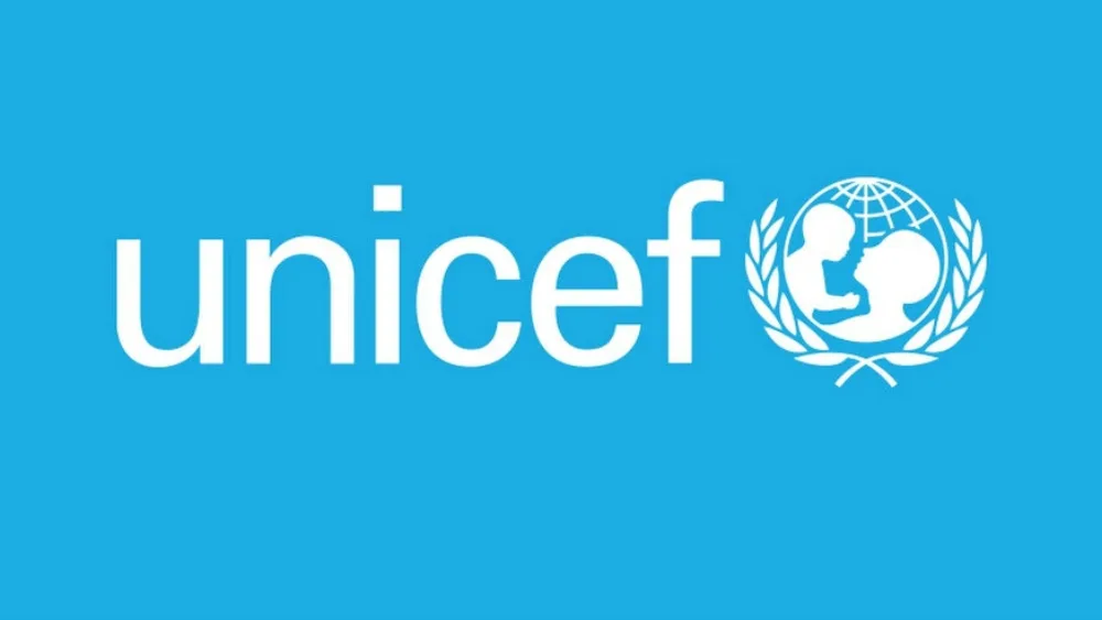 Προσφυγική κρίση: Στήριξη στην UNICEF με 2 εκατ. ευρώ