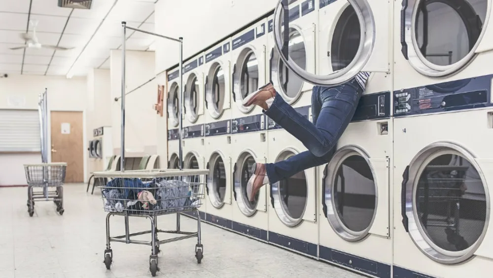 Νέες καινοτομίες από τη Samsung στο πλύσιμο των ρούχων