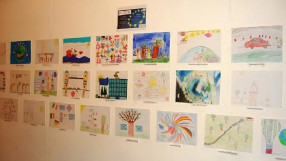 Διακρίσεις Λαρισαίων μαθητών σε διαγωνισμούς ζωγραφικής και παραμυθιών για την Ευρώπη