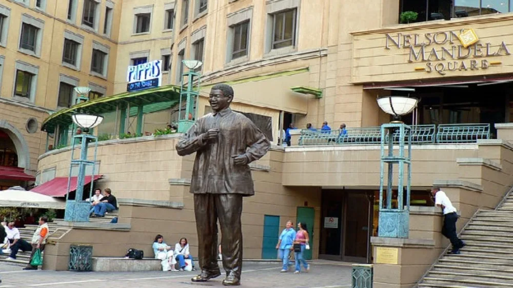 Σεμινάριο "Αλληλεπιδράσεις Τριπλού Έλικα  και Ανοιχτή Καινοτομία στη Ν. Αφρική"