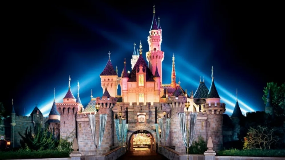 Η Disneyland Paris έρχεται στην Αθήνα προς αναζήτηση προσωπικού