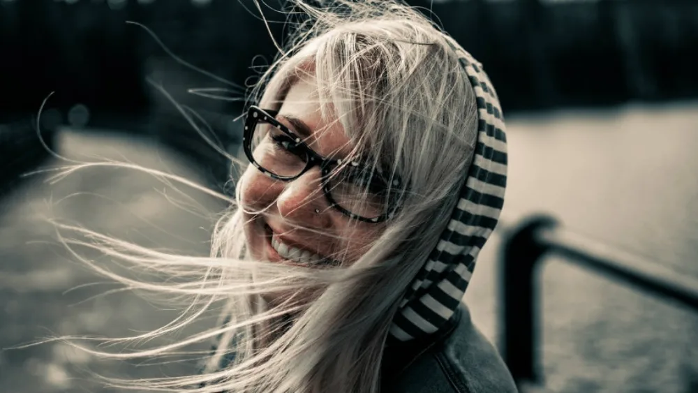 H Socialab και το Activia μοιράζουν σε «Μοναδικές Γυναίκες Μοναδικά Χαμόγελα»