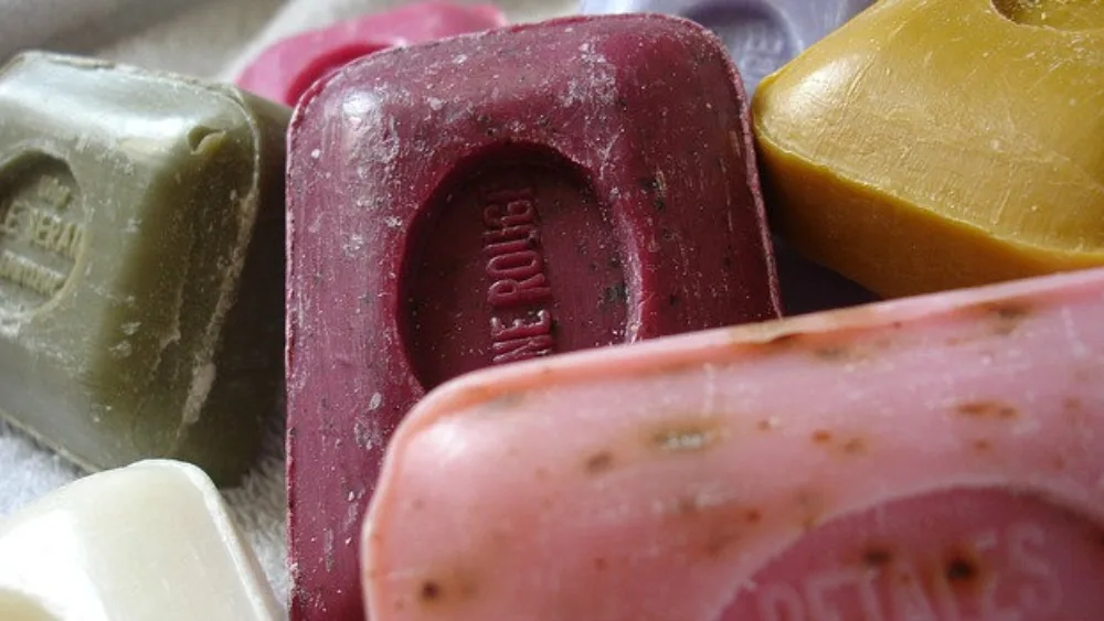 Μαθήματα παρασκευής σαπουνιού στον δήμο Ηλιούπολης