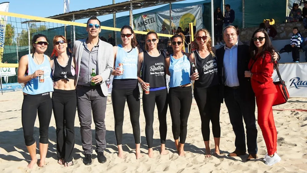 Ολοκληρώθηκε το Amstel Radler Beach Volley League by Efi Sfyri με έναν αγώνα φιλανθρωπικού χαρακτήρα