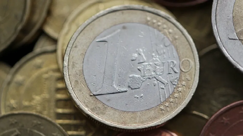 ΙΟΒΕ: Οριακή βελτίωση του δείκτη οικονομικού κλίματος, ιδιαίτερα στο λιανικό εμπόριο