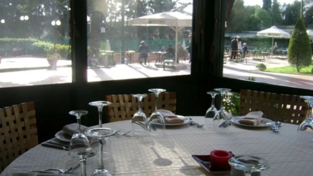 Country & Western Barbecue της Αμερικανικής Γεωργικής Σχολής στον Όμιλο Αντισφαίρισης Αθηνών