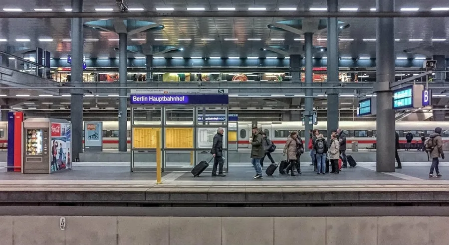 11+1 τρόποι να ταξιδεύετε και να πληρώνεστε!