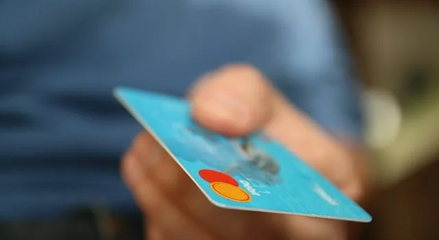 ΕΕΤ: Η αγορά καρτών πληρωμών στην Ελλάδα