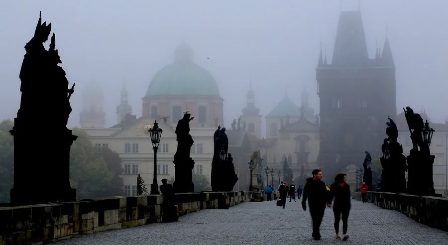 "Η Ευρώπη σε κίνηση": Θερινό σχολείο για φοιτητές στην Πράγα