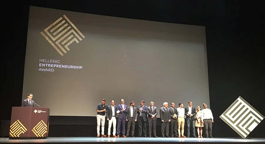 Blueground, Bubbllz και Raymetrics οι τρεις νικητές του Ελληνικού Βραβείου Επιχειρηματικότητας για το 2016