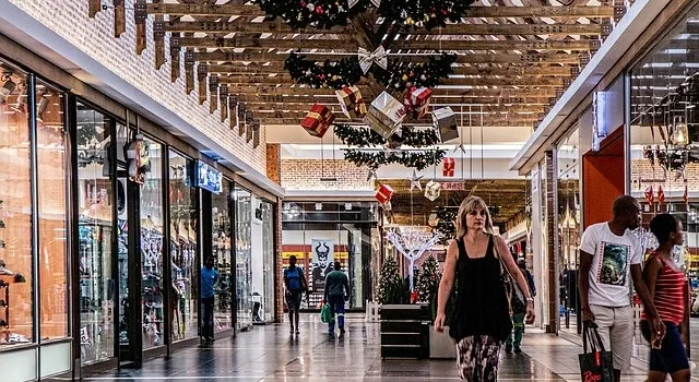 4 Συμβουλές από τον Συνήγορο του Καταναλωτή για τις εκπτώσεις