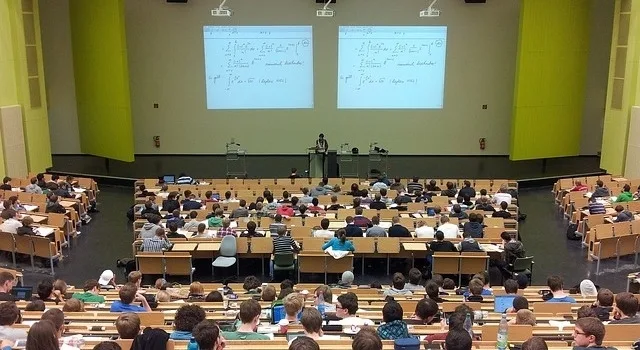 Προκήρυξη υποτροφιών για προπτυχιακές σπουδές στο εσωτερικό από το κληροδότημα «Κλεάρχου Τσουρίδη»