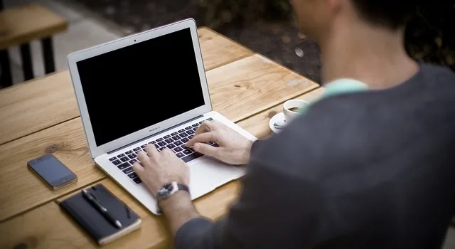 Έρευνα Χρήσης Χρόνου στους Έλληνες