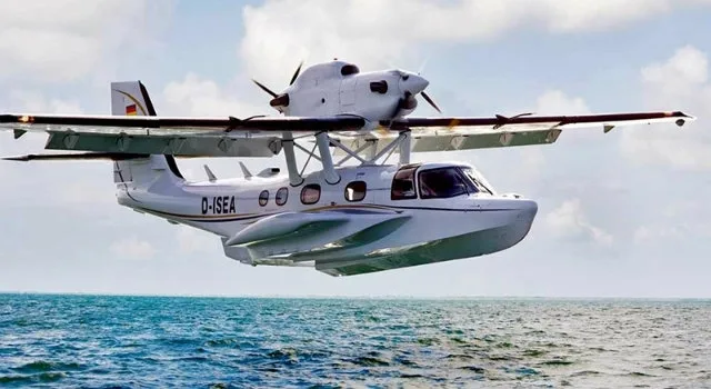 Τα υδροπλάνα φτάνουν σε Χίο, Ψαρά και Οινούσσες