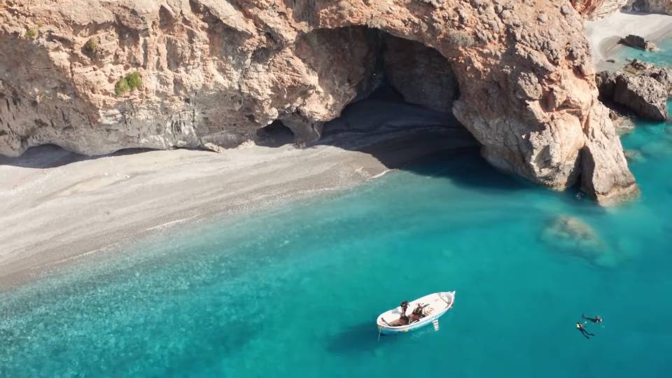 Authentic Crete «Νιώσε την αυθεντική Κρήτη»: Η νέα τουριστική καμπάνια της Περιφέρειας ...