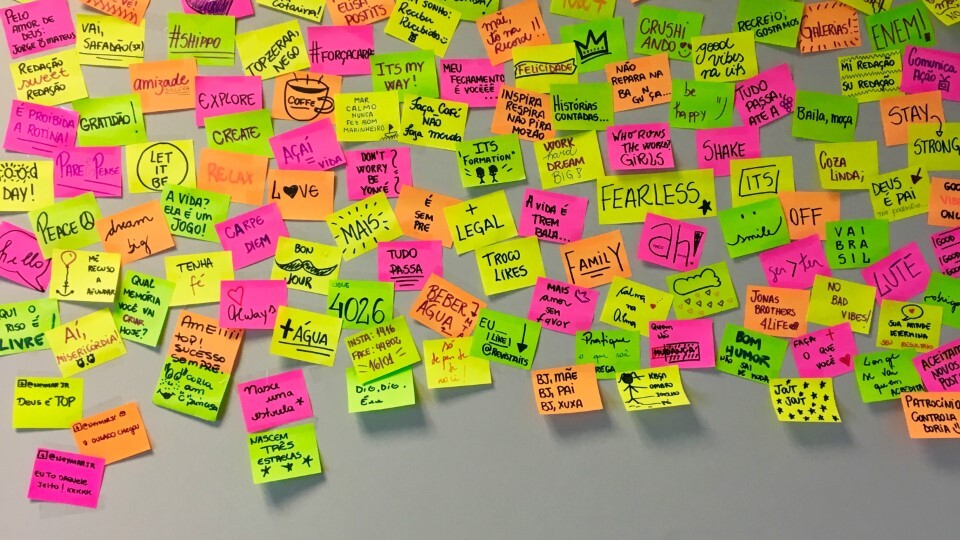 Statys Postit «Έφυγε» ο άνθρωπος που βοήθησε στη δημιουργία των Post-it - Εφηύρε την ...