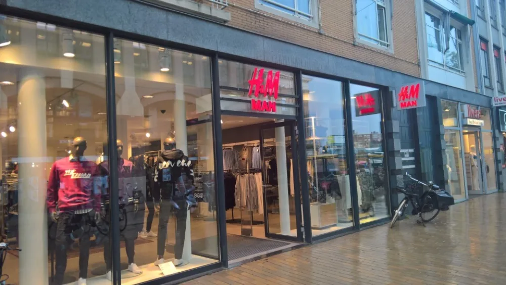 Γερμανία: Πρόστιμο 35 εκατ. ευρώ στην H&M για παραβίαση προστασίας δεδομένων