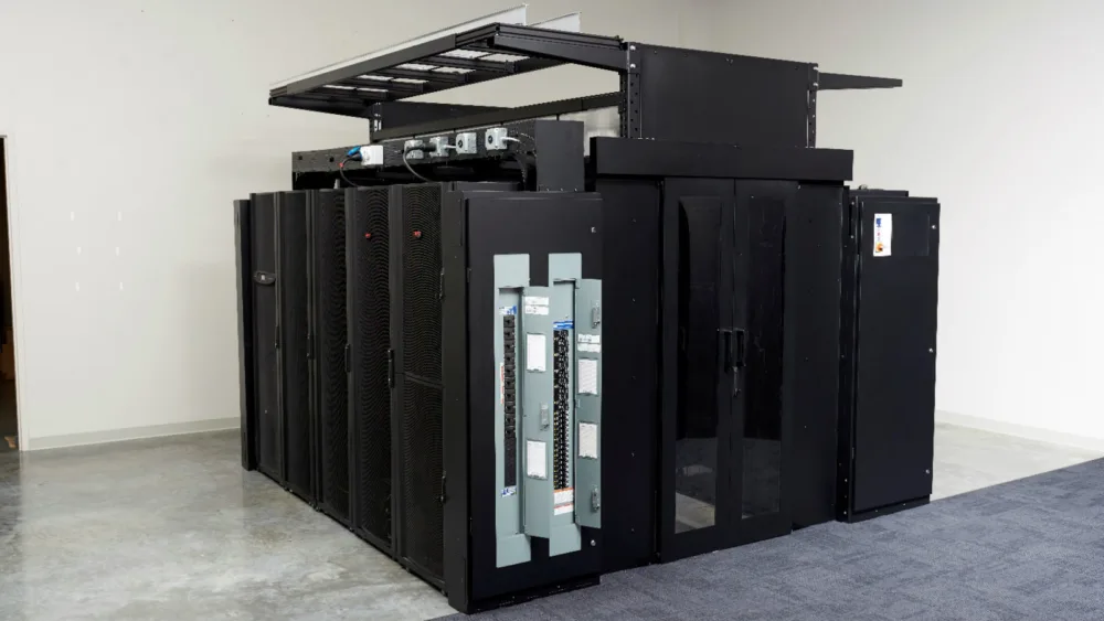 Το HyperPod™ Data Centre της Schneider Electric κέρδισε το βραβείο Data Centre Innovation of the Year στα Βραβεία DCS 2018