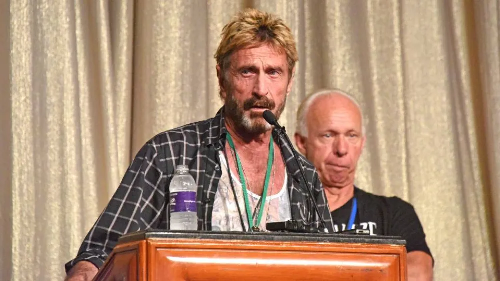 Ο πρωτοπόρος της κυβερνοασφάλειας που πέθανε σε ένα κελί στην Ισπανία