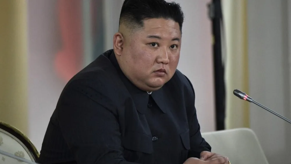Ο Kim Jong-un προειδοποιεί για ιστορική οικονομική κρίση στη Βόρεια Κορέα