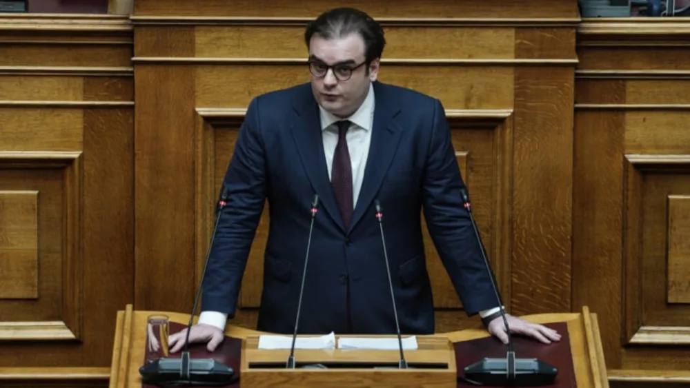 Πιερρακάκης για ATM και τράπεζες: «Αυτή η παρέμβαση δεν είναι αμιγώς τεχνική· είναι βαθιά πολιτική»