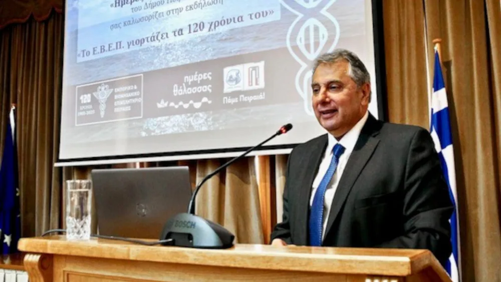 ΕΒΕΠ: Το τίμημα της αβεβαιότητας από τα «διόδια», τις εμπορικές συμφωνίες και τον νέο αποκλεισμό των Στενών του Ορμούζ