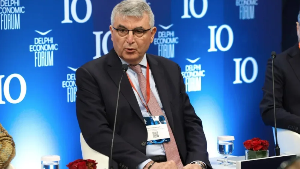 Τσακλόγλου: «Αν η νέα γενιά αποφασίσει ότι δεν θέλει να κάνει παιδιά, η σύνταξη στο μέλλον θα είναι μηδέν»