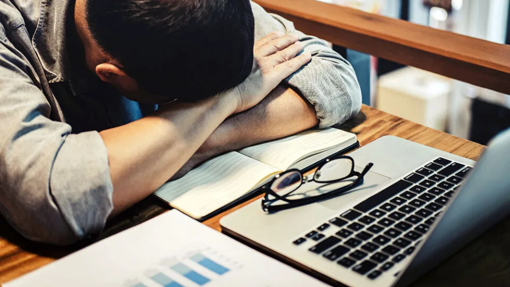 Σιωπηλή Παραίτηση: Το trend που έρχεται στην Ελλάδα