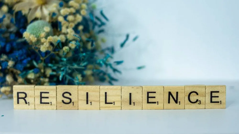 ​Resilience... και ο τελευταίος που στέκεται όρθιος, κερδίζει!