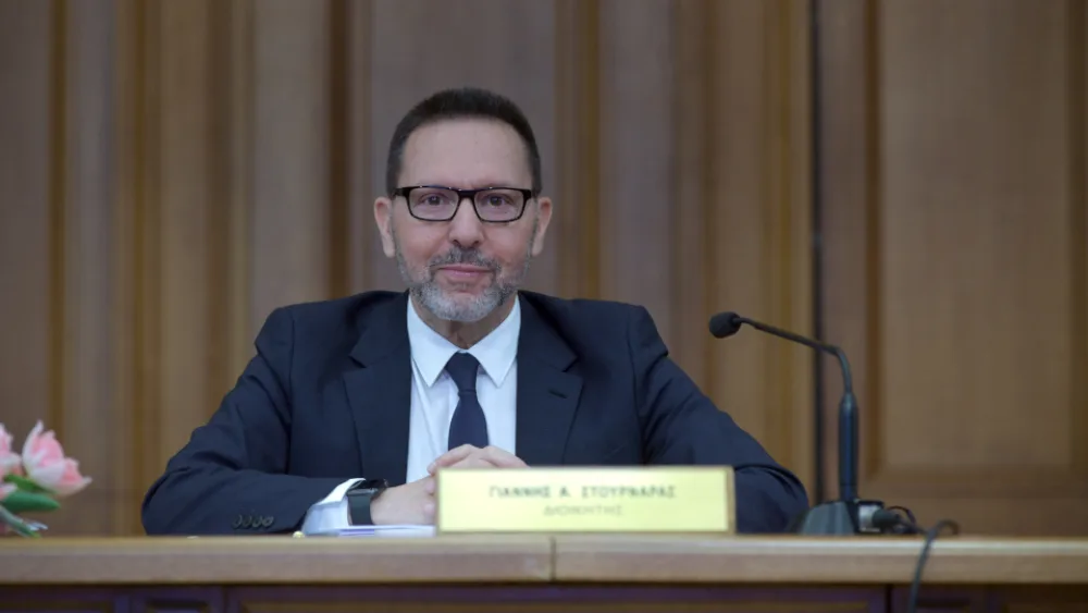 Μια εναλλακτική ανάγνωση των δηλώσεων του κ. Στουρνάρα. Να σώσουμε τις μικρές επιχειρήσεις